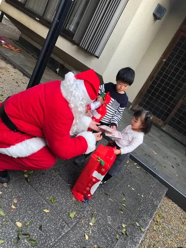 昨年の「サンタがお家にやってくる！？」の様子