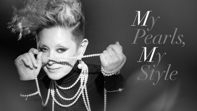 夏木マリ、千葉雄大 パールジュエリーを
纏った姿で登場。
パールの魅力や思いを語るスペシャルインタビューも。
1月には冨永愛の出演決定！