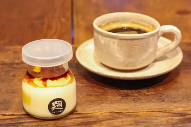 ヨーグルトと豆乳のギルトフリー免疫力UPムースとコーヒー