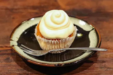 冬の免疫力UP塩麹キャロットマフィン～ヨーグルトクリーム乗せ～-2