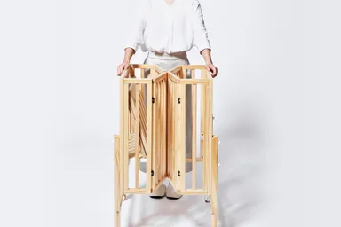 使わないときは簡単にたためます