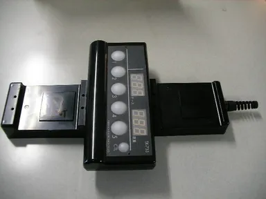 非接触型3連クレードル(充電ユニット)