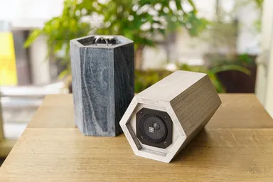 伝統工法による時代仕上げ