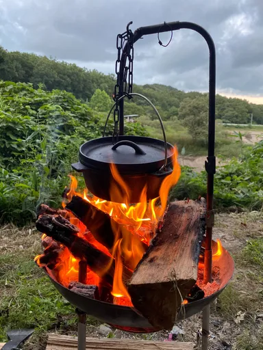 ダッチオーブンも！(ダッチオーブンは含まれません)