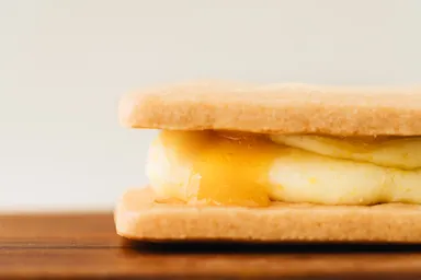 完熟マンゴーバターサンド(2)