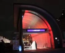 公園の木々を表す“緑”