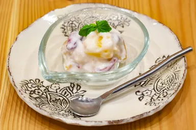 フルーツのヨーグルト和え