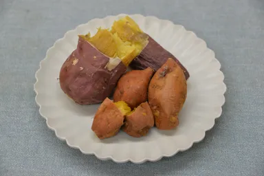 鹿児島県産紅はるかと長崎県産安納芋