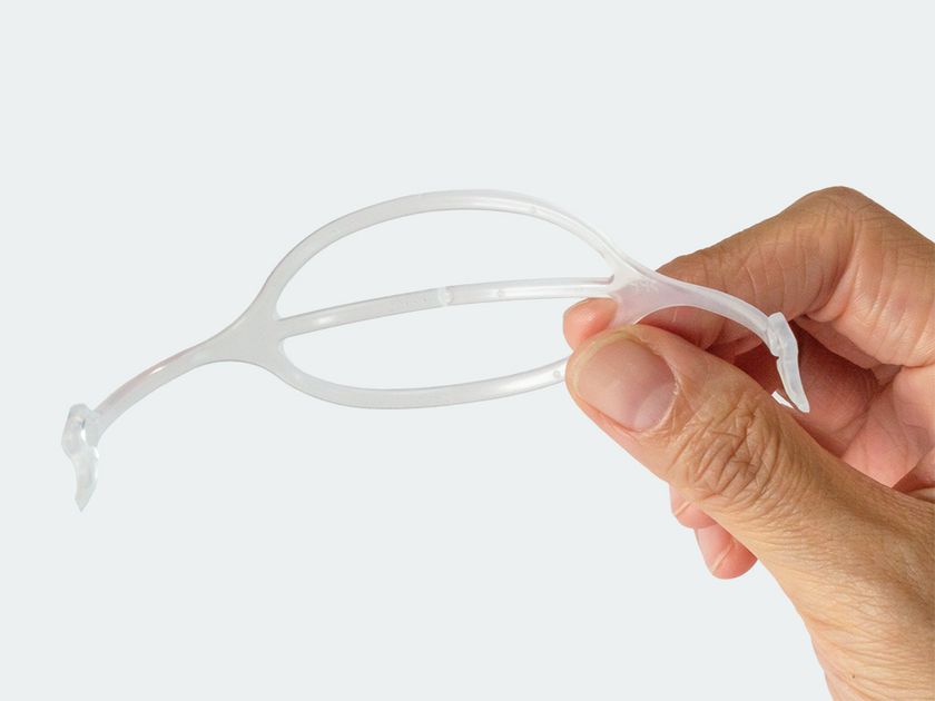 自動車部品メーカーが不織布マスク用のフレームを開発 立体3dマスクに変えるマスクフレーム ライフマスクサポーター ネット販売を本格開始 株式会社鳥越樹脂工業のプレスリリース 自動車部品メーカーが不織布マスク用のフレームを開発 立体3dマスクに変えるマスクフレーム ライフマスクサポーター ネット販売を本格開始 株式会社鳥越樹脂工業のプレスリリース