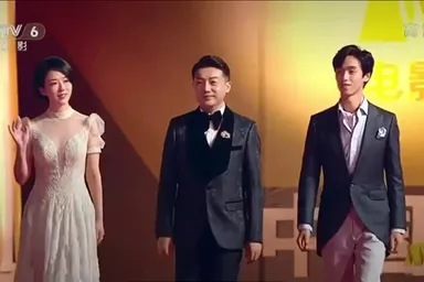 左：顔丹晨(イエン・ダンチェン)　中：李雲濤ICON　右：孫帥東(ソンスイトン)