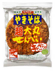 熱湯不要！「ペヤングソースやきそば味　超大丸せんべい」12/1(火)全国発売