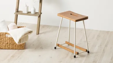 LOHATES STOOL 2°　使用イメージ3