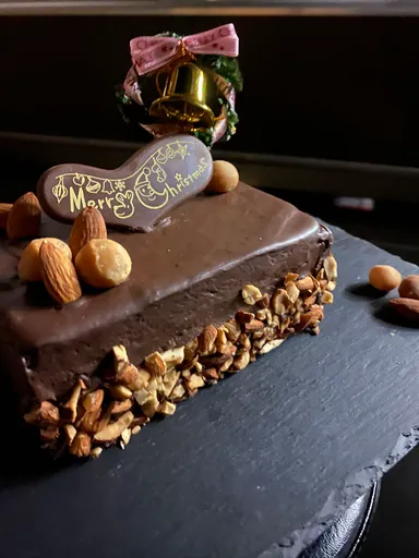 クリスマスのモンサンミシェル石畳