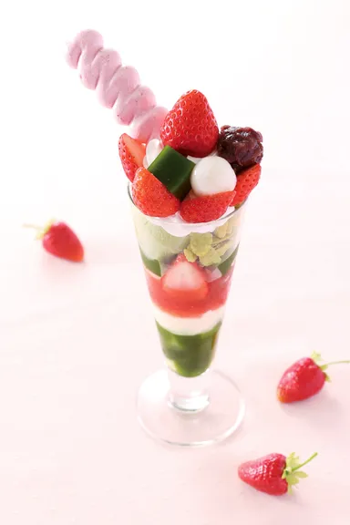 いちご抹茶パフェ
