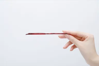 携帯性抜群の薄さ