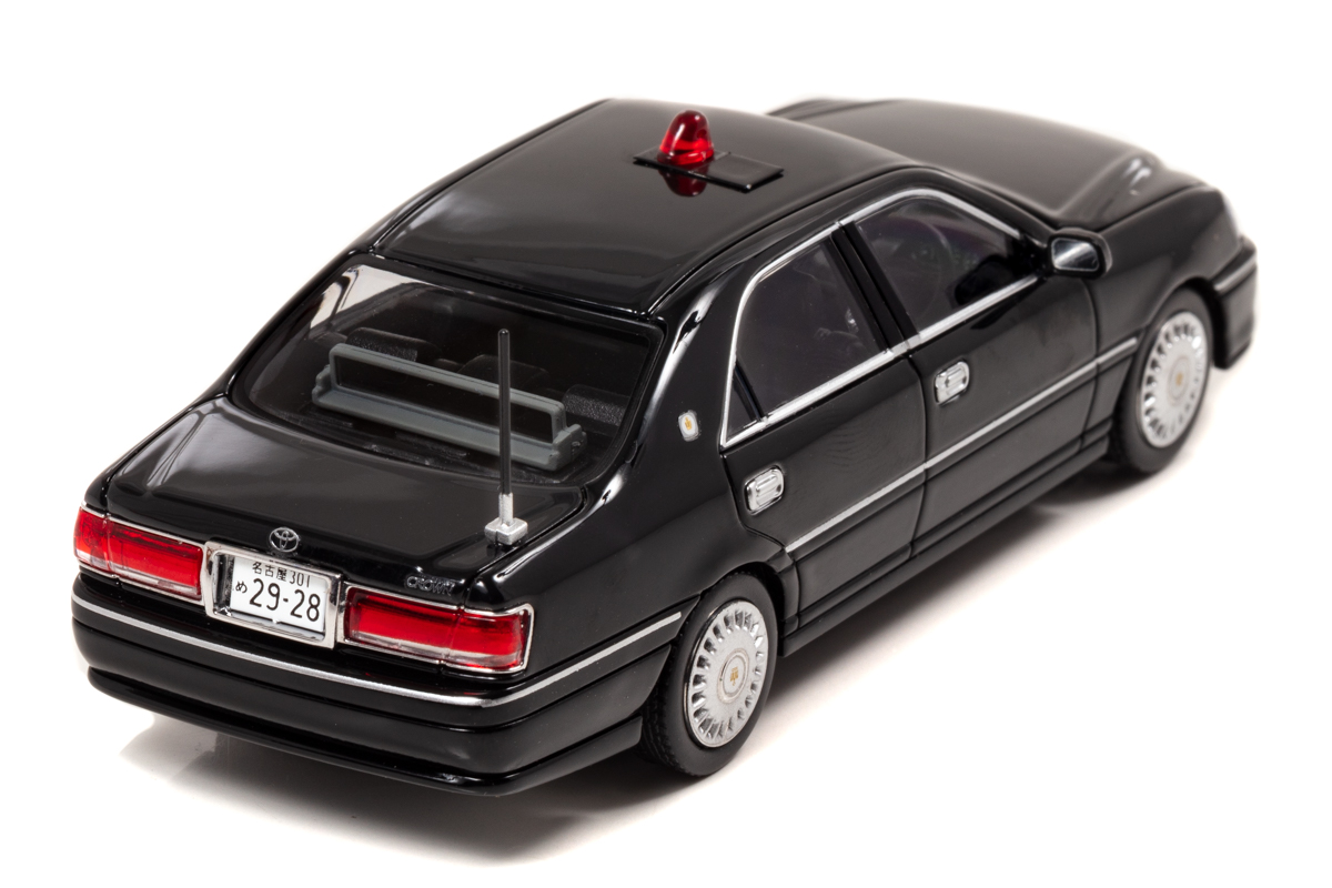 1/43スケール 17系クラウンパトカーに 神奈川県警察自動車警ら隊