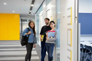 国際日本学部がある中野キャンパス002（明治大学）