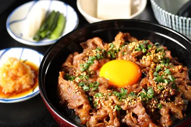 和牛バラ肉の炭火焼御膳