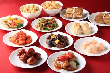 〈桃谷樓〉ぜいたくアラカルト・チャーハン・点心セット