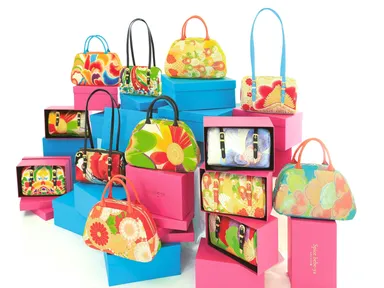 スパイスベベ屋　ドラムバレル型とボストン型バッグ