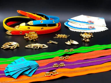 セミカスタムメイド_副資材の一例