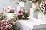 お花あふれるお葬式_装飾_日比谷花壇