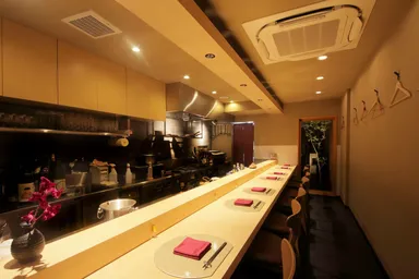 1階みやこ食堂カウンター