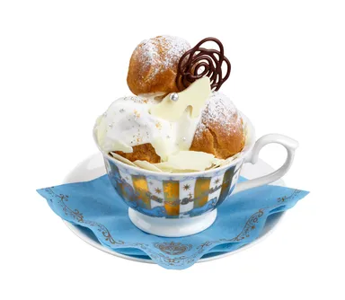  マジョリカフェ　オリジナルスイーツ 「MAJOLICASTLE」