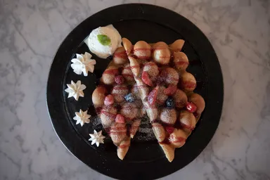 スペシャルストロベリーパッフル