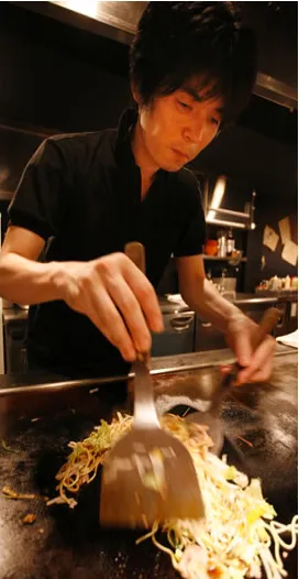 鉄板職人責任者　森本 高徳