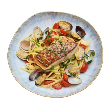 真鯛のアクアパッツァ風リングイネ