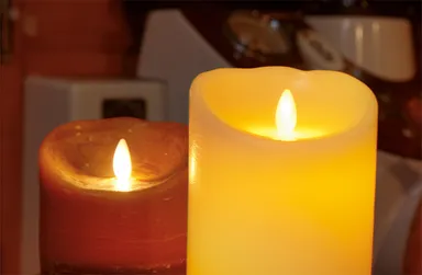 特許技術を採用し、本物さながらに炎を再現