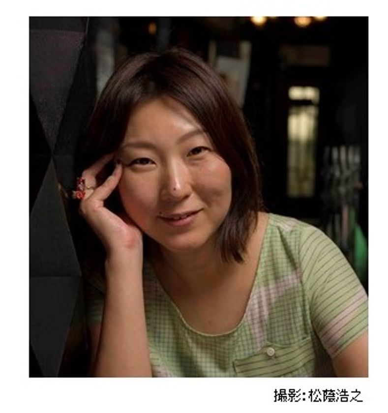 直木賞受賞作家　三浦しをんさん新連載エッセイ
『美はあちこちに宿る』
「ハーバーの美容手帖」「ハーバー公式サイト」
にてスタート