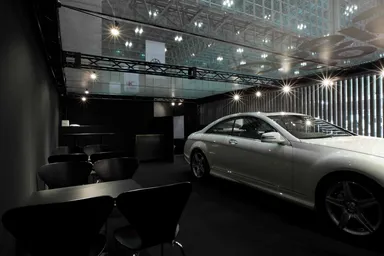 (参考) 第41回東京モーターショー2009「The Suite Lounge」内部