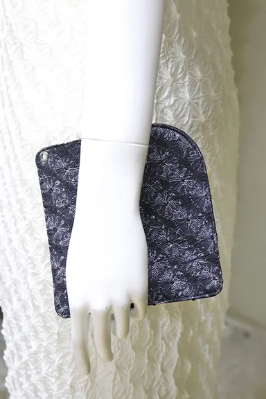 大きさはこのくらい