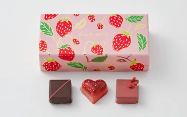 ショコラアソート 苺　1,296円(税込)