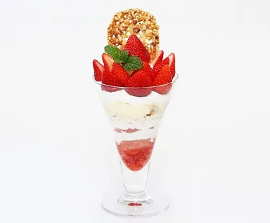 Mr.パフェ イチゴパフェ[季節限定] 1,500円