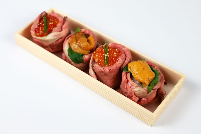 こだわりの牛肉を使用したお弁当や惣菜
牛肉を使った惣菜フェア
 “Cow！Cow！Cow！”を開催