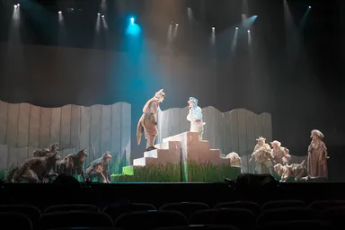 音楽劇「あらしのよるに」(2019年公演より)　撮影：青木司