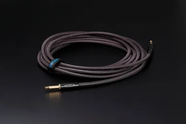 『BIC-P18』(5.5m ストレート・プラグ)