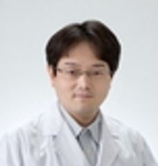 上本町わたなべクリニック、大阪トラベルクリニックのロゴ