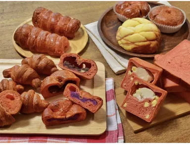 もちもち「紅麹パン」のバレンタイン送料キャンペーン開催