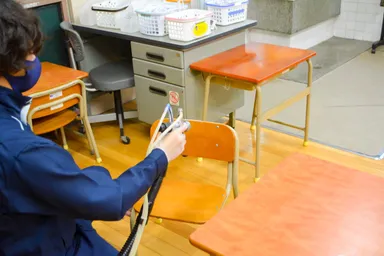 「抗ウイルス」「抗菌」「消臭」「防カビ」が持続するコーティング剤です。