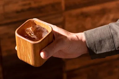 タンブラー　アップ