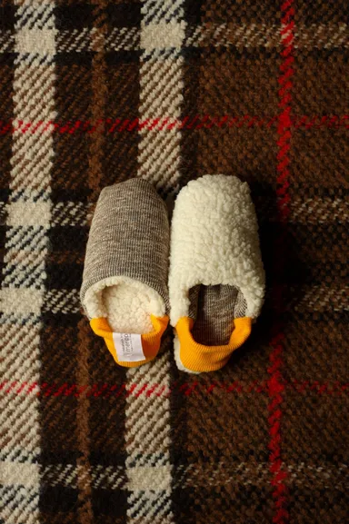 中橋莫大小株式会社(merippa)　ルームシューズ1