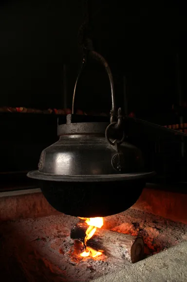 宮島弥山 大本山大聖院 霊火堂　空海・消えずの火