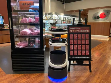 九州初配膳ロボット「Servi(サービィ)」導入
