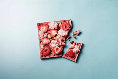 桜ルビーチョコレート