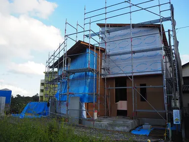 住宅外壁工事の様子01