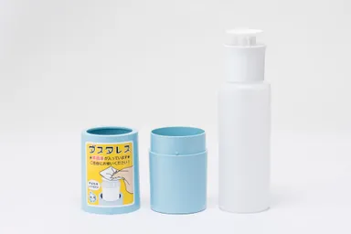 容器とケースは分離可能